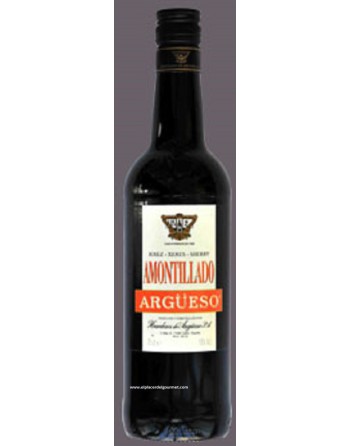 Amontillado sherry wine cellars Argueso 70cl.