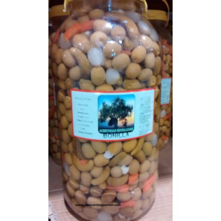 Les olives Bonilla de bidon de 5 kilos. Acheter 5 unités avec une réduction de 10%