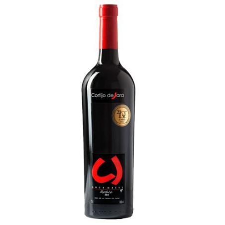 Roble.tinto vin vieilli pendant douze mois en fûts Cortijo de Jara